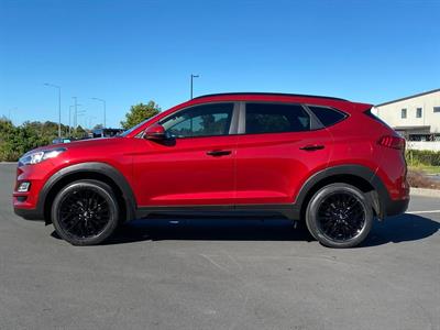 2021 Hyundai TUCSON - Thumbnail
