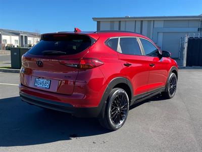 2021 Hyundai TUCSON - Thumbnail
