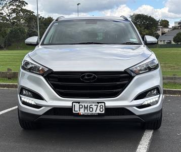 2018 Hyundai TUCSON - Thumbnail