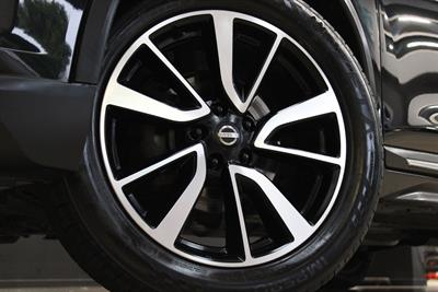 2017 Nissan X-Trail - Thumbnail
