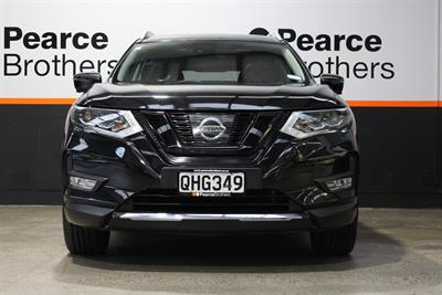 2017 Nissan X-Trail - Thumbnail