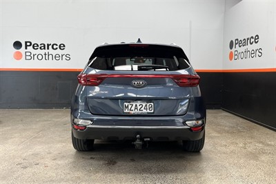 2020 Kia Sportage - Thumbnail