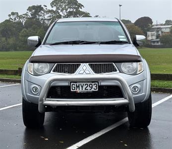 2012 Mitsubishi Triton - Thumbnail