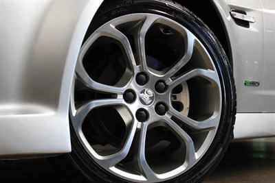 2010 Holden Commodore - Thumbnail