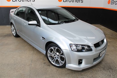 2010 Holden Commodore - Thumbnail