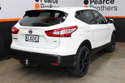 2017 Nissan Qashqai - Thumbnail