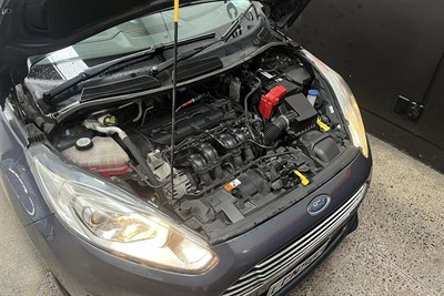 2015 Ford Fiesta - Thumbnail