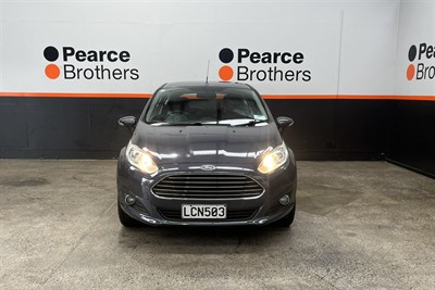 2015 Ford Fiesta - Thumbnail