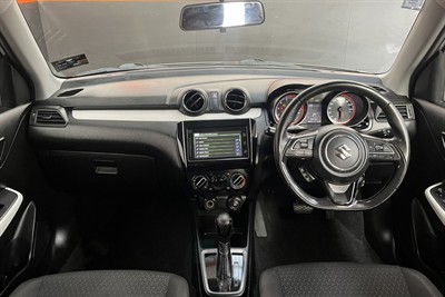 2018 Suzuki Swift - Thumbnail
