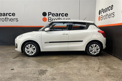 2018 Suzuki Swift - Thumbnail