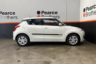 2018 Suzuki Swift - Thumbnail