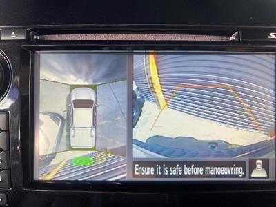 2018 Nissan Navara - Thumbnail