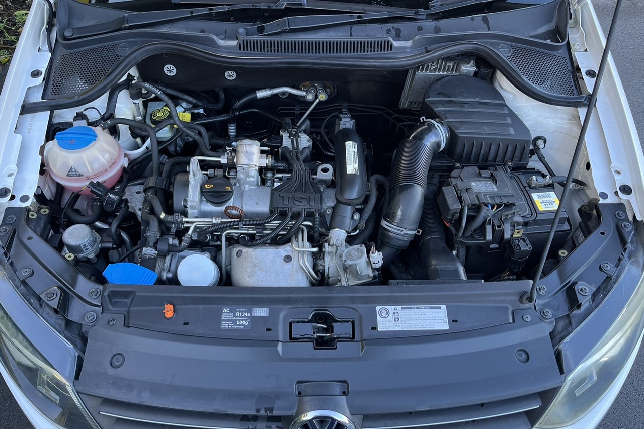 2011 Volkswagen POLO