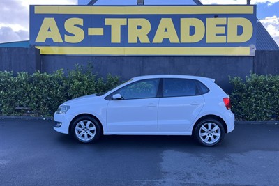 2011 Volkswagen POLO - Thumbnail