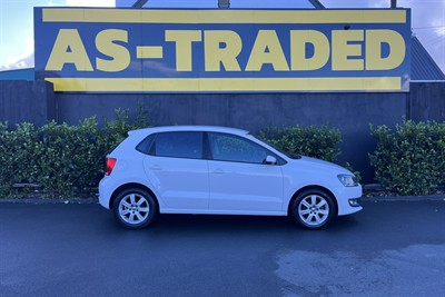 2011 Volkswagen POLO - Thumbnail