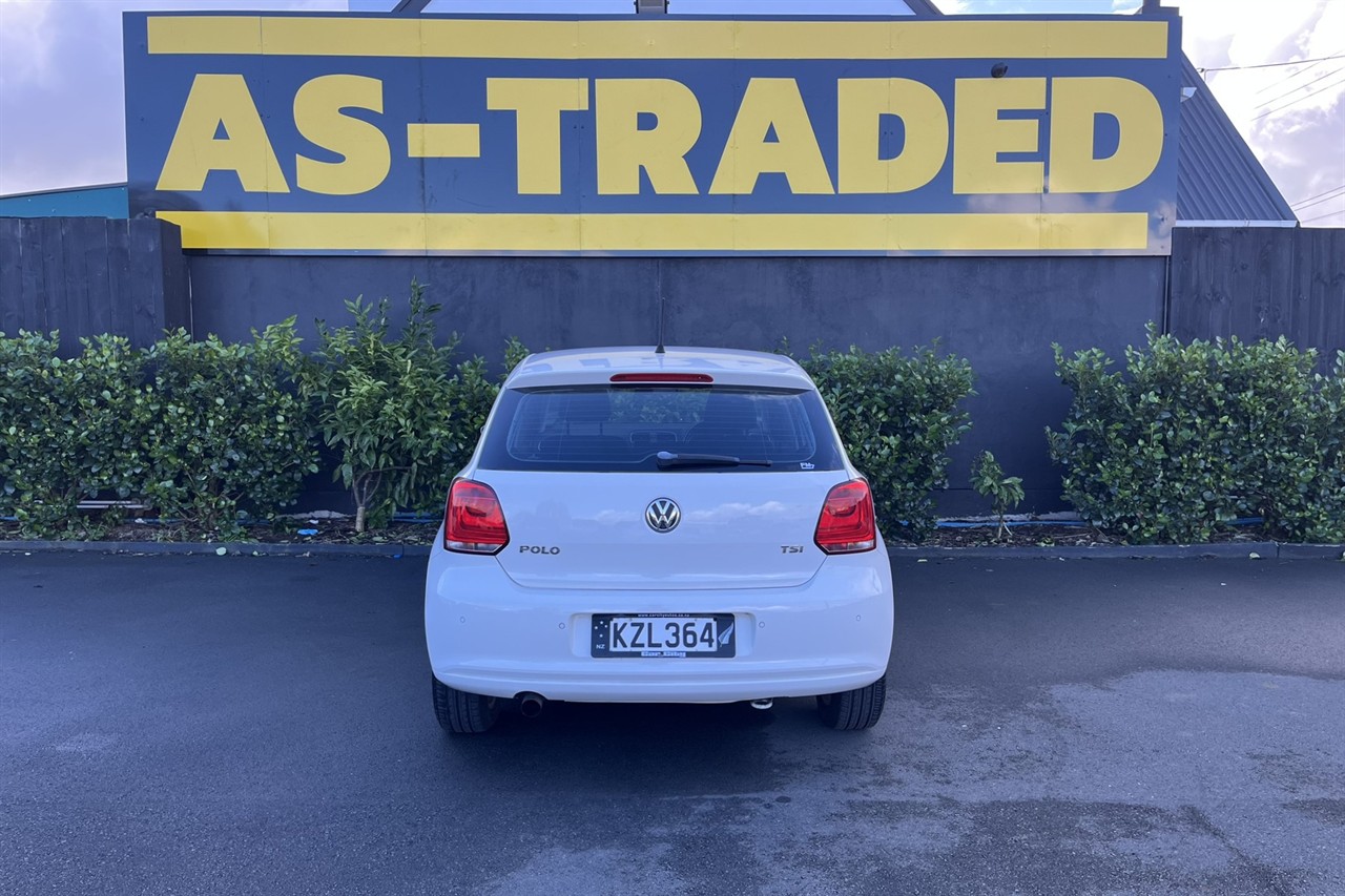 2011 Volkswagen POLO