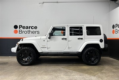 2015 Jeep Wrangler - Thumbnail