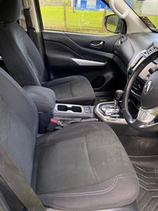 2021 Nissan Navara - Thumbnail