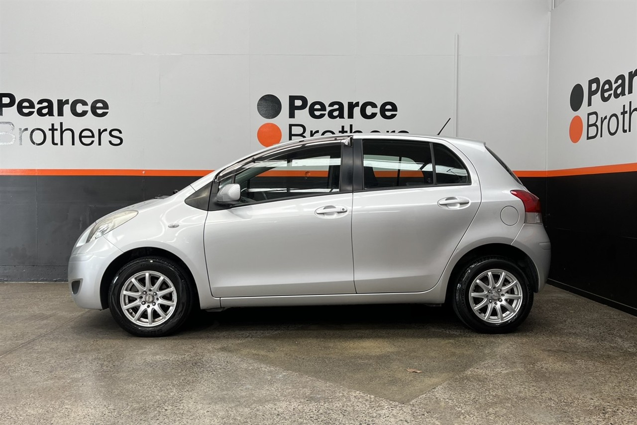 2010 Toyota YARIS
