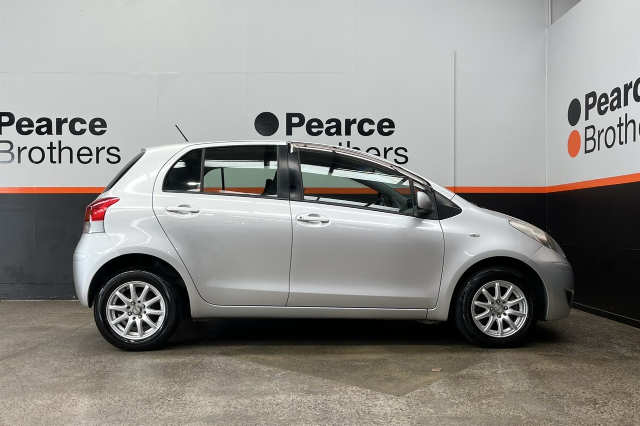 2010 Toyota YARIS