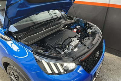 2021 Peugeot 2008 - Thumbnail