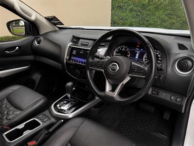 2022 Nissan Navara - Thumbnail