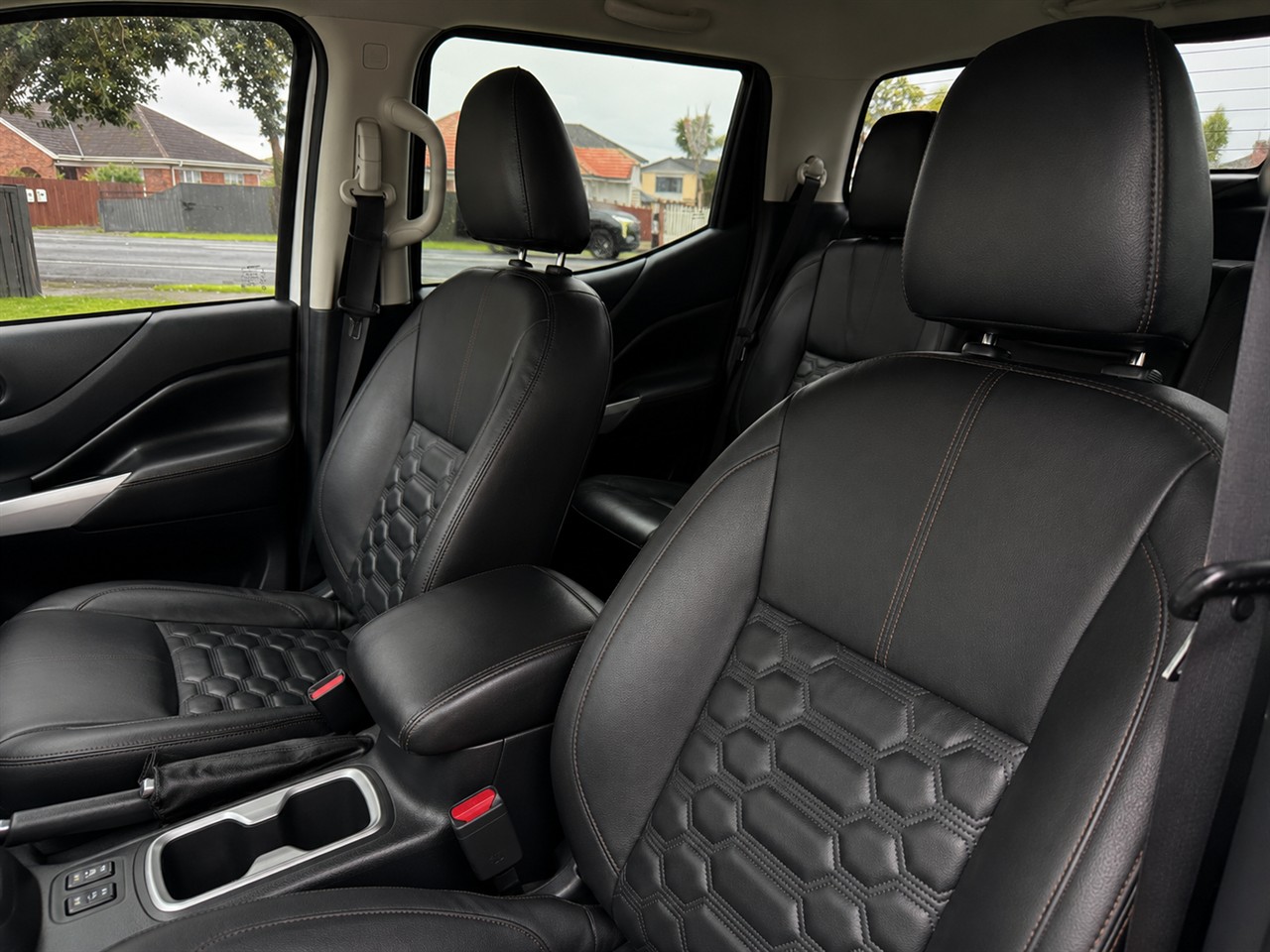 2022 Nissan Navara