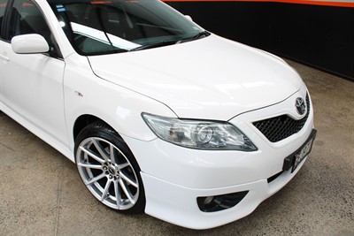 2012 Toyota Camry - Thumbnail