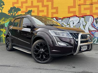 2021 Mahindra XUV500