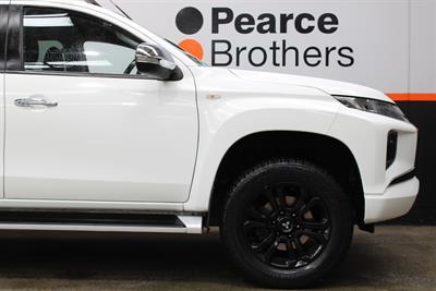 2019 Mitsubishi Triton - Thumbnail