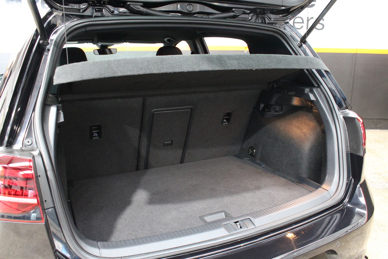 2018 Volkswagen GOLF