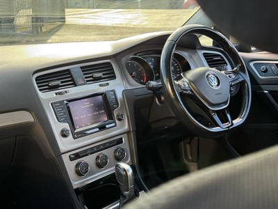 2015 Volkswagen GOLF - Thumbnail
