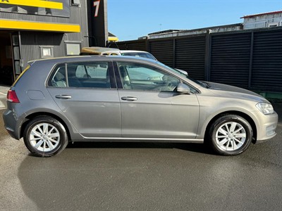 2015 Volkswagen GOLF - Thumbnail