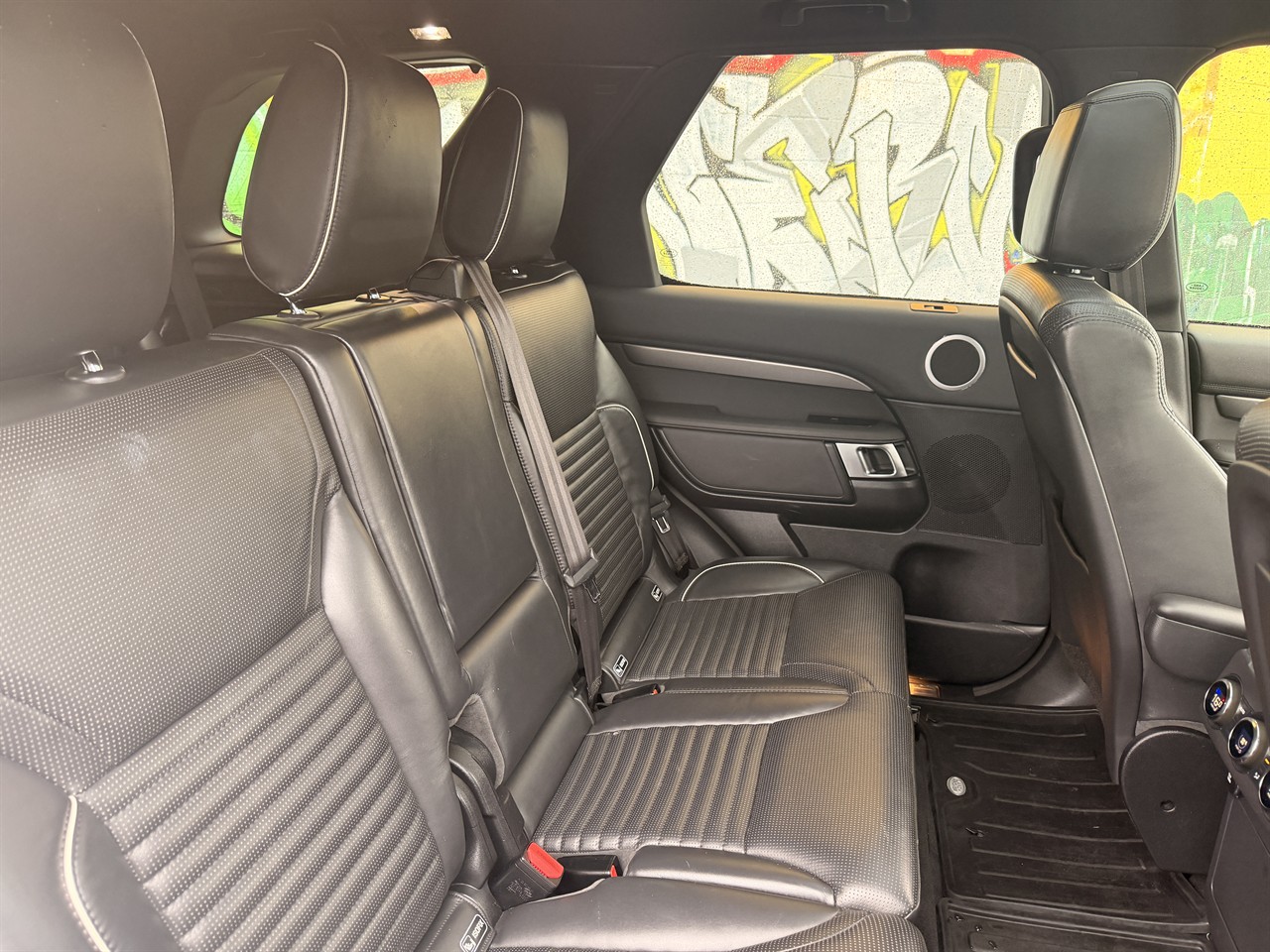 2019 Land Rover DISCOVERY