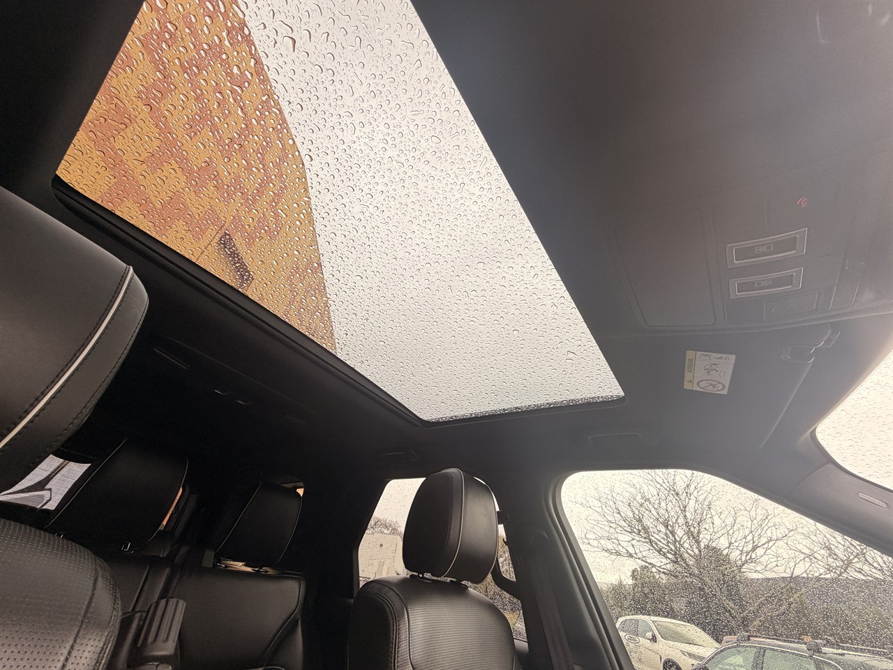 2019 Land Rover DISCOVERY