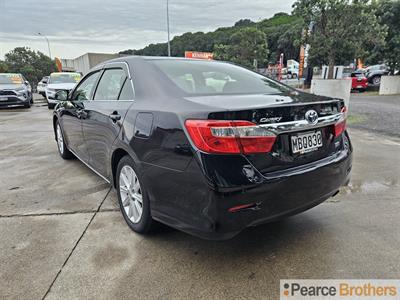 2012 Toyota Camry - Thumbnail