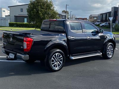 2016 Nissan Navara - Thumbnail
