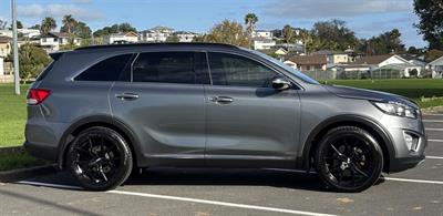 2016 Kia Sorento - Thumbnail