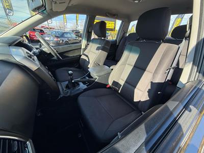 2017 Ssangyong Actyon Sport - Thumbnail