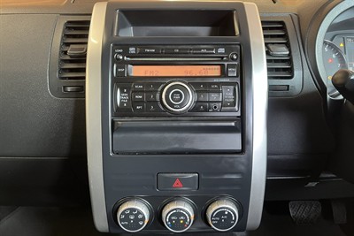 2010 Nissan X-Trail - Thumbnail