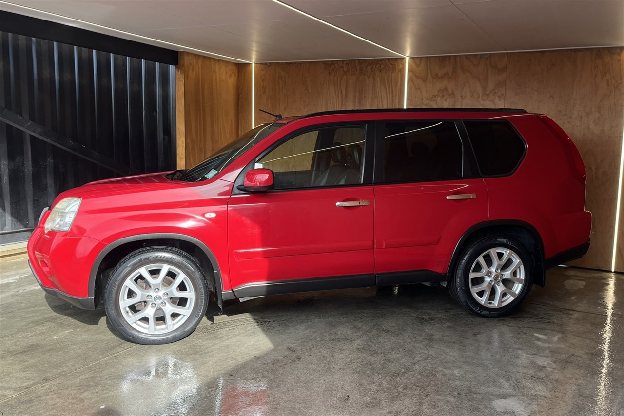 2010 Nissan X-Trail