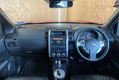 2010 Nissan X-Trail - Thumbnail