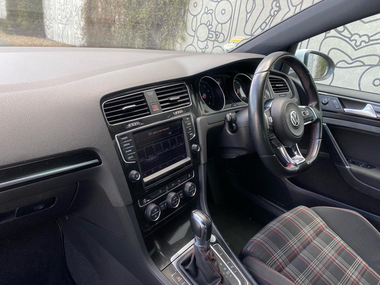 2014 Volkswagen Golf