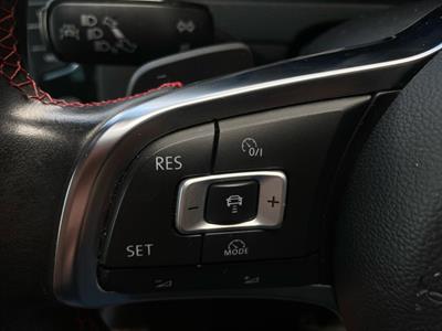 2014 Volkswagen Golf - Thumbnail