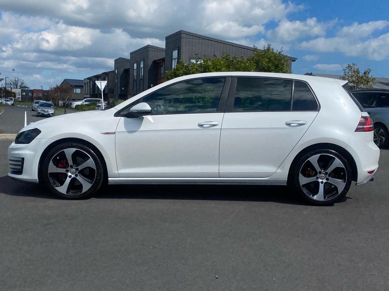 2014 Volkswagen Golf