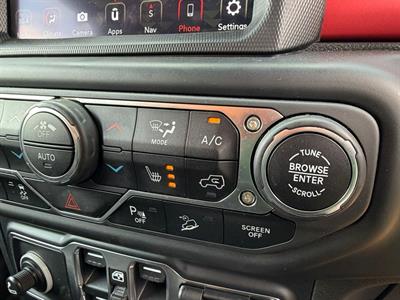 2020 Jeep WRANGLER - Thumbnail