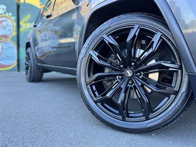 2018 Jeep GRAND CHEROKEE - Thumbnail