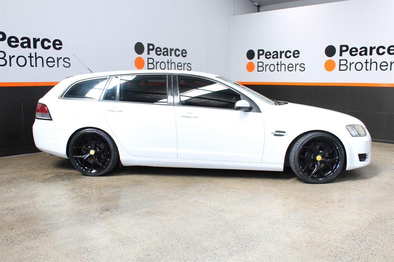 2012 Holden COMMODORE