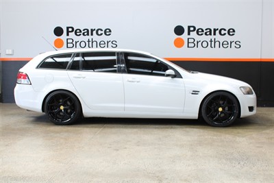 2012 Holden COMMODORE - Thumbnail