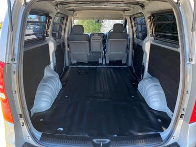 2017 Hyundai Iload - Thumbnail